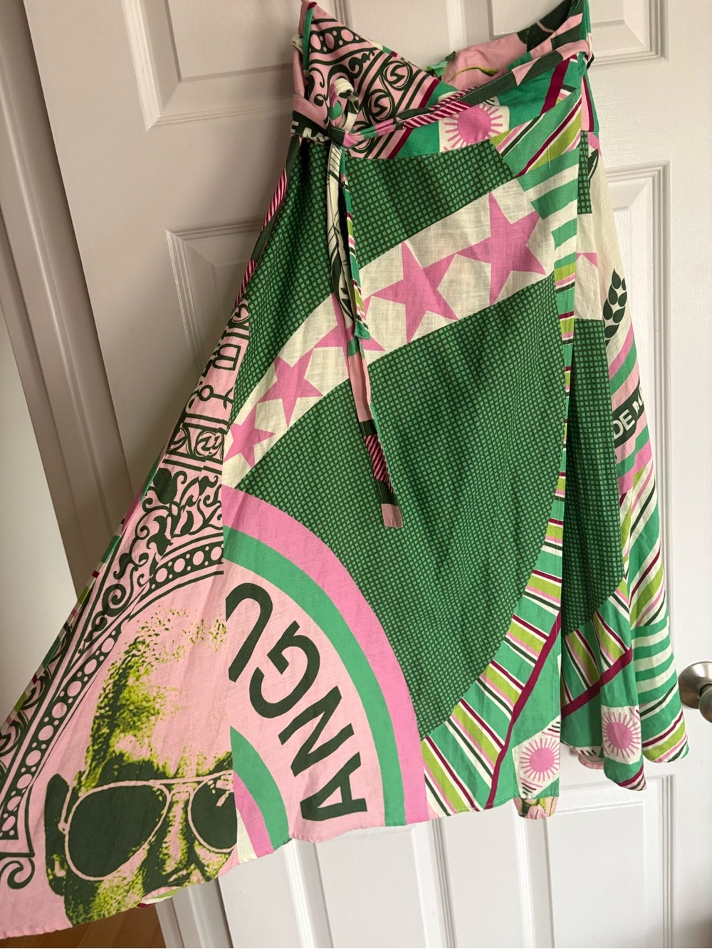 FARM Rio Green and Pink Printed A-Line Wrap Skirt - Picture 2 of 9